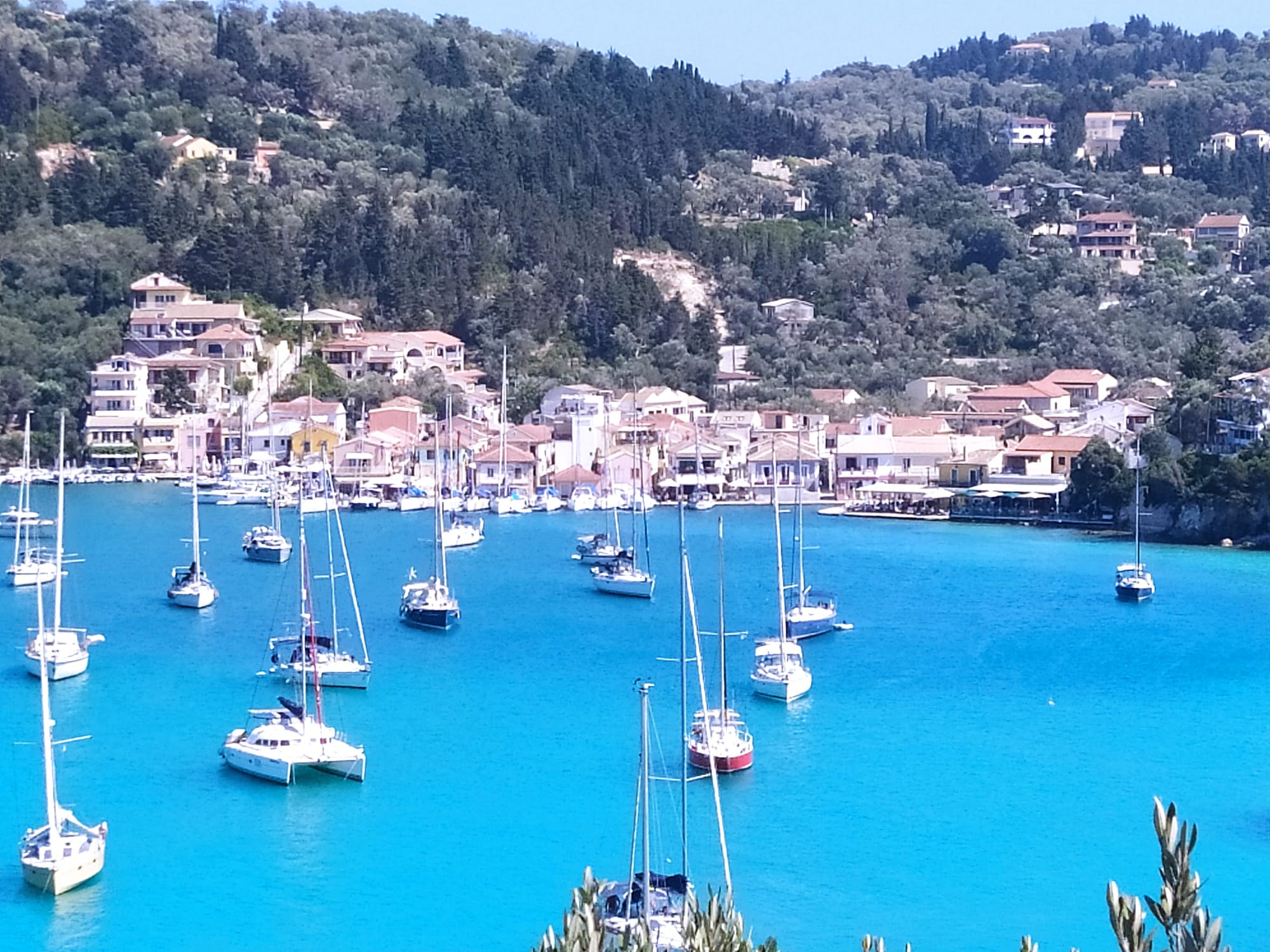Paxos Island Guide: Gaios, Lakka, Antipaxos dolphins, Frescamento &amp; Erimitis